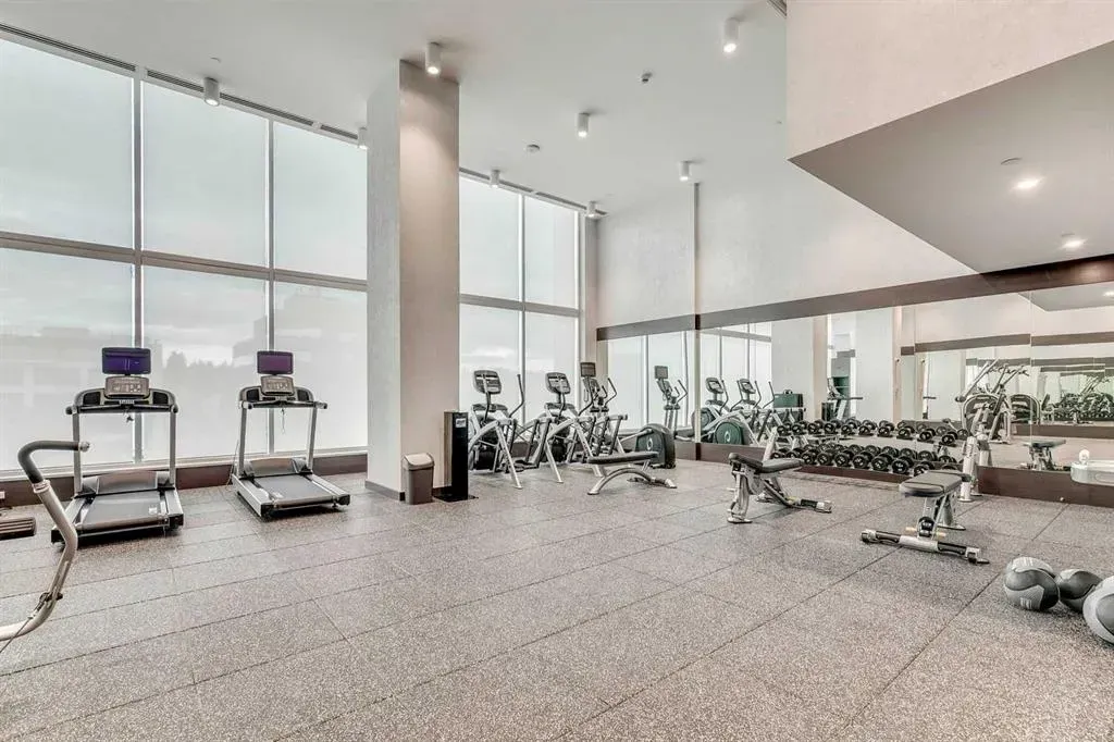 930 16 Avenue SW, #2406