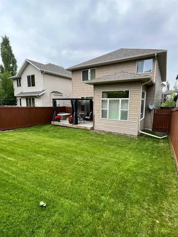 438 Cranston Drive SE