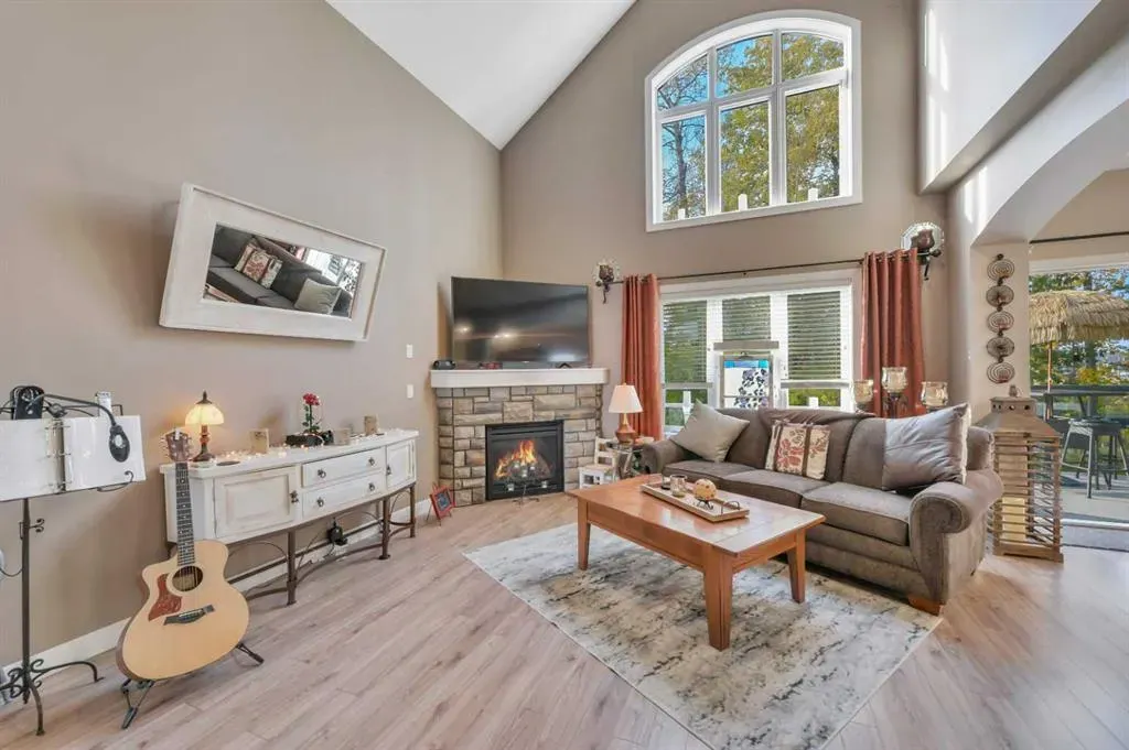 232 Wiley Crescent