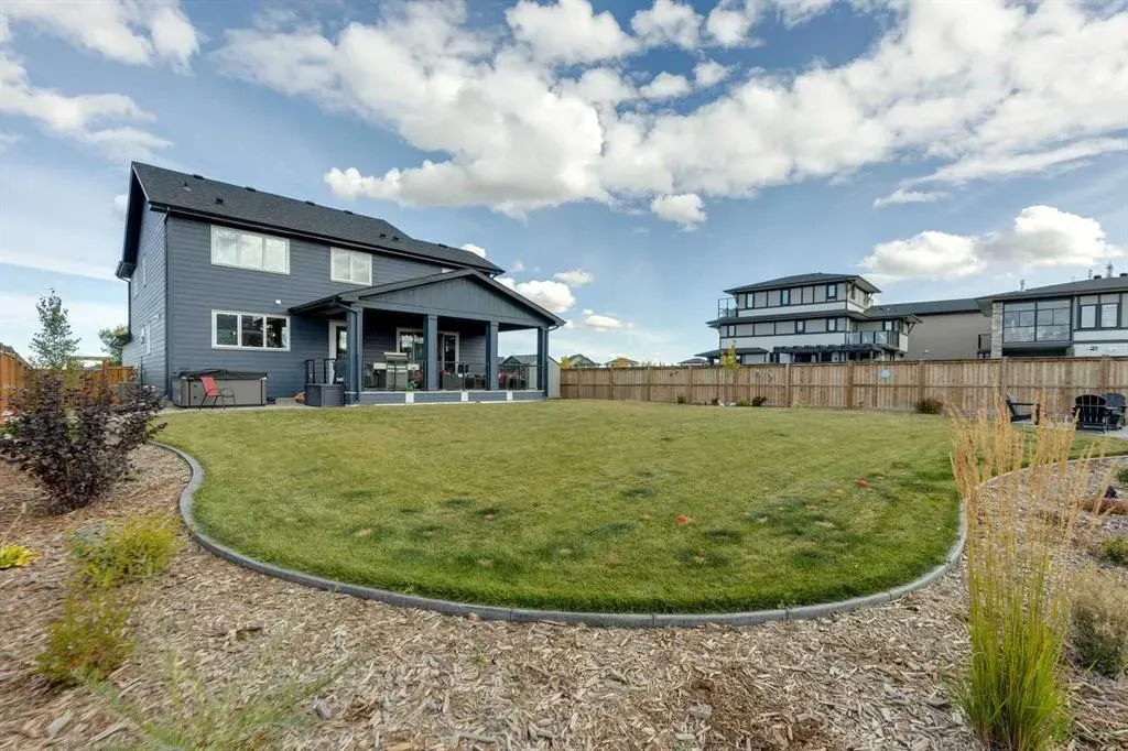 33 Paintbrush Park