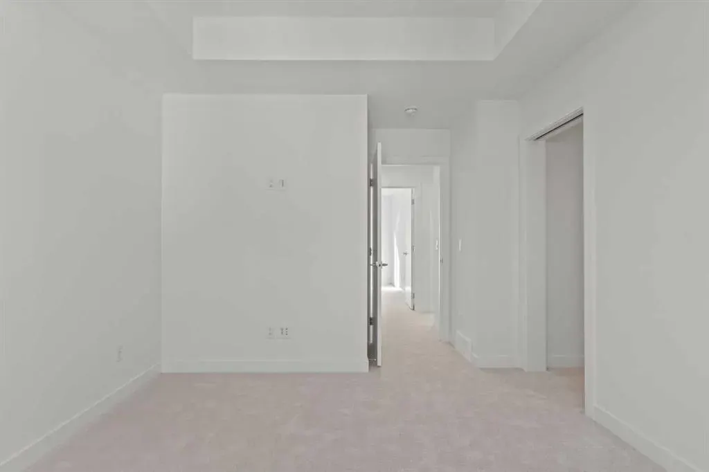280 Chelsea Road, #2002