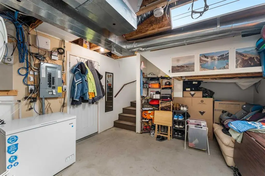 3305 New Brighton Gardens SE