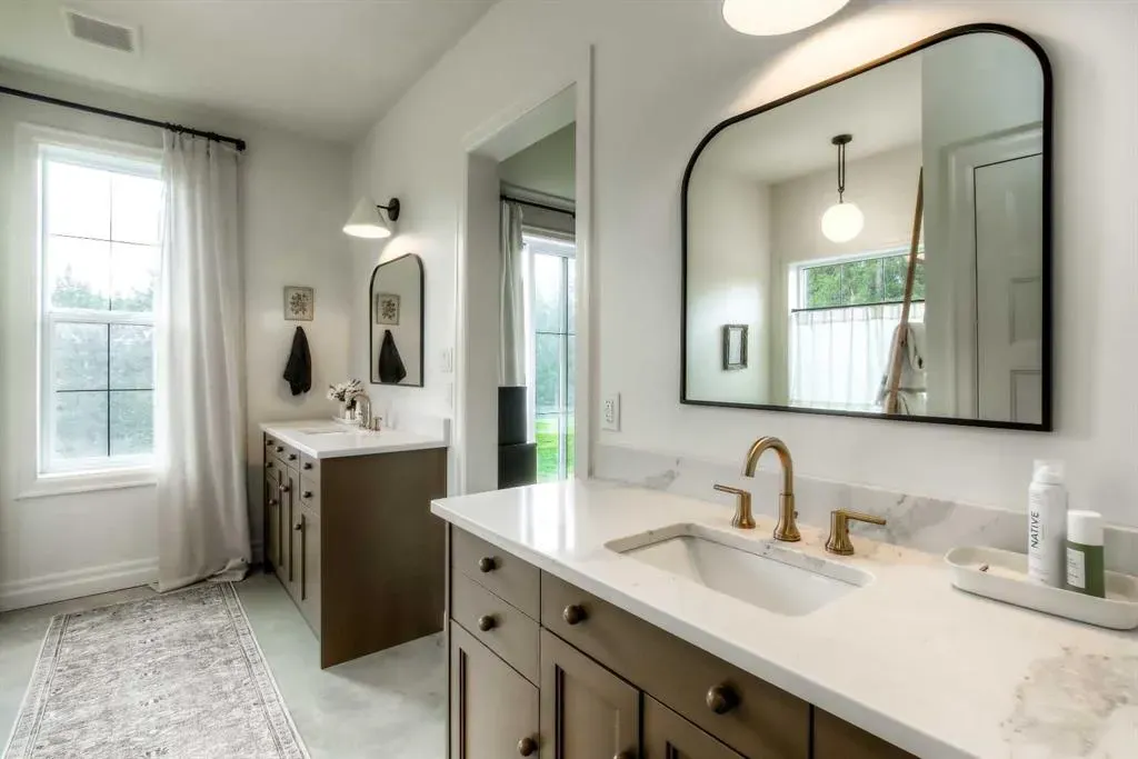 29327 Range Road 52, #11