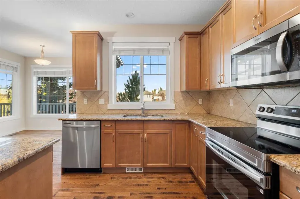 139 Coopers Hill SW