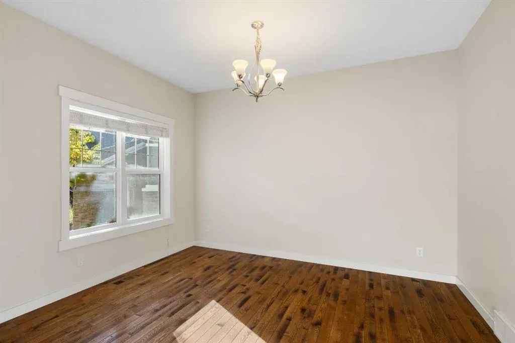 139 Coopers Hill SW