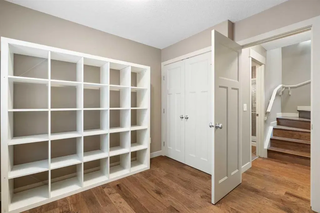 4728 17 Avenue NW, #1
