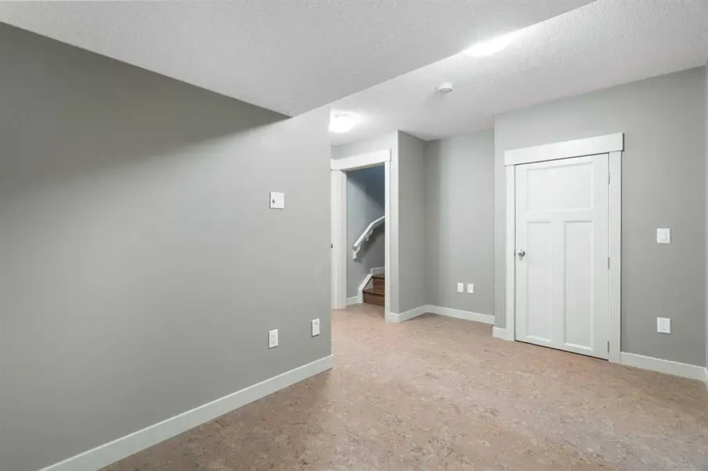 4728 17 Avenue NW, #1