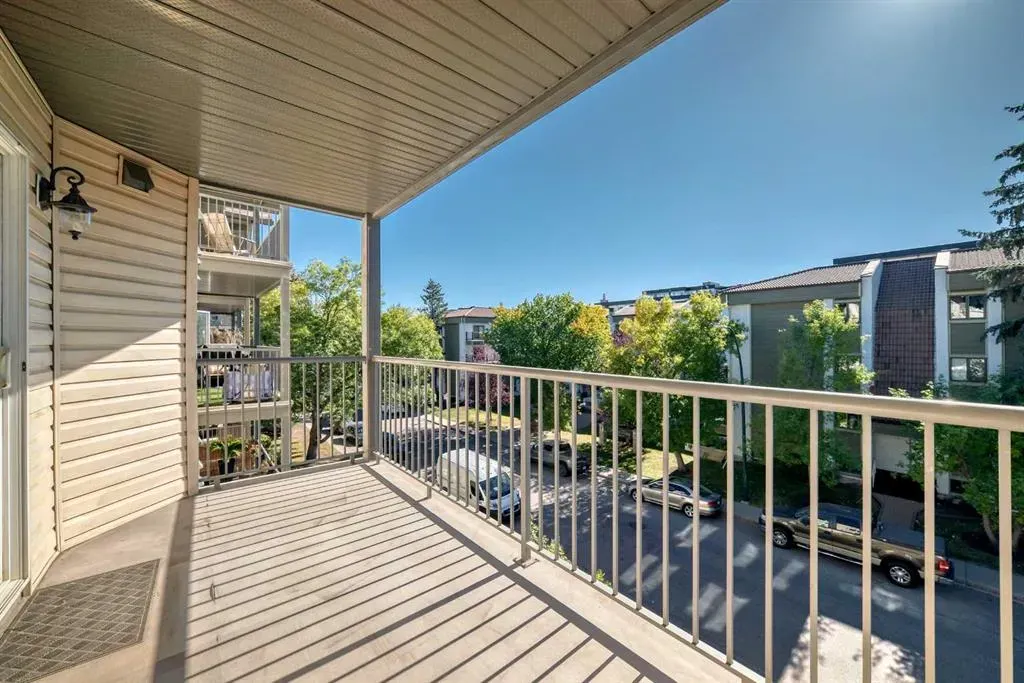 736 57 Avenue SW, #307