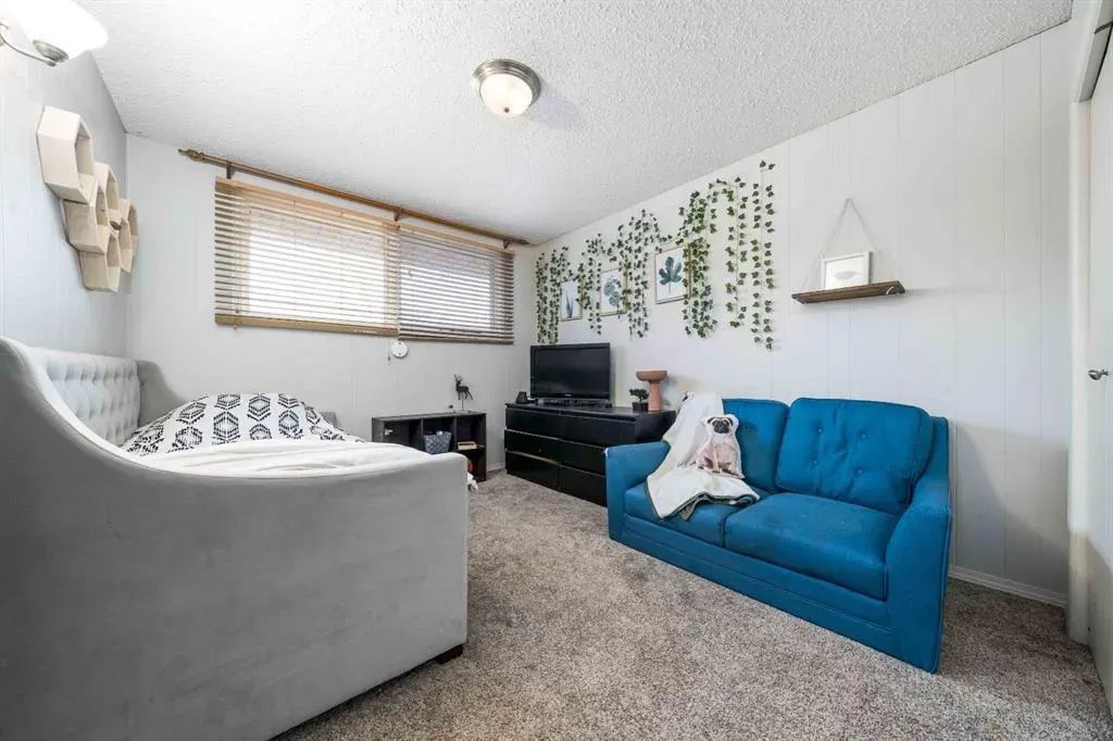 13512 Range Road 63