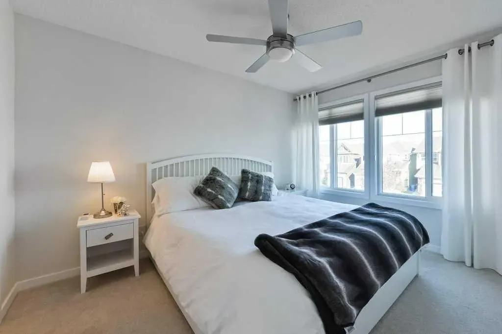 28 Auburn Glen Close SE