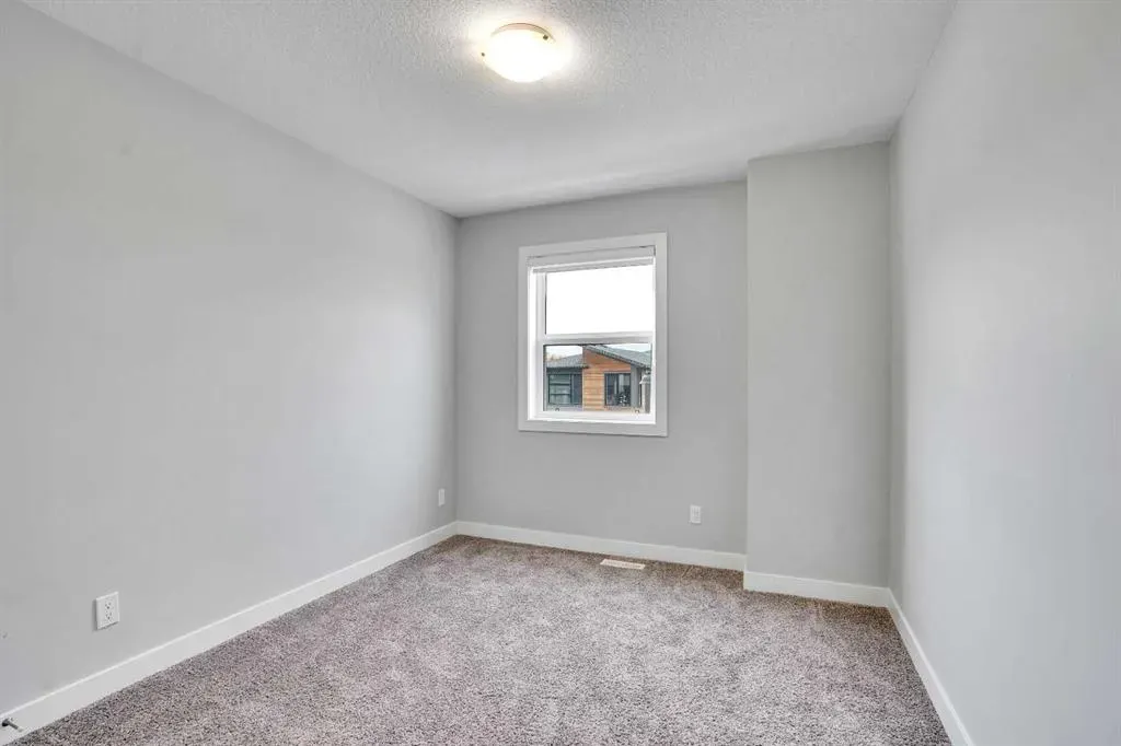 114 Crestridge Hill SW