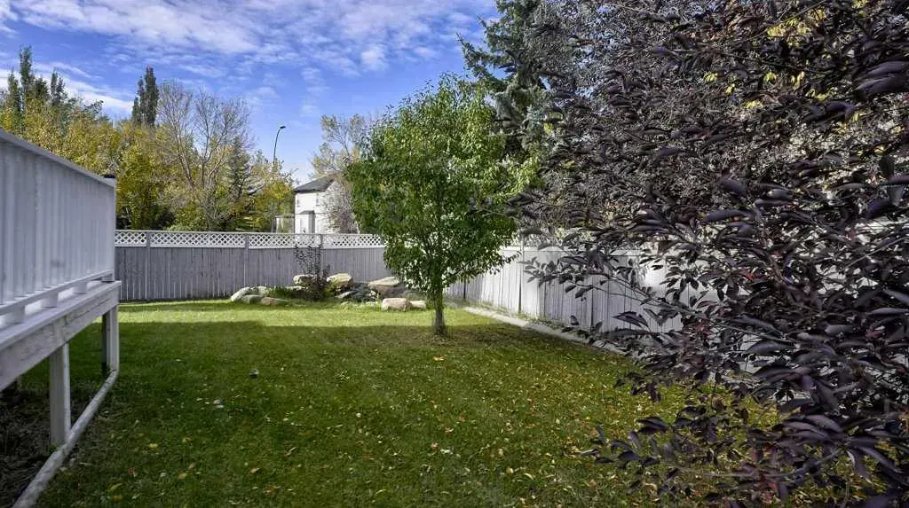 576 Douglas Glen Boulevard SE