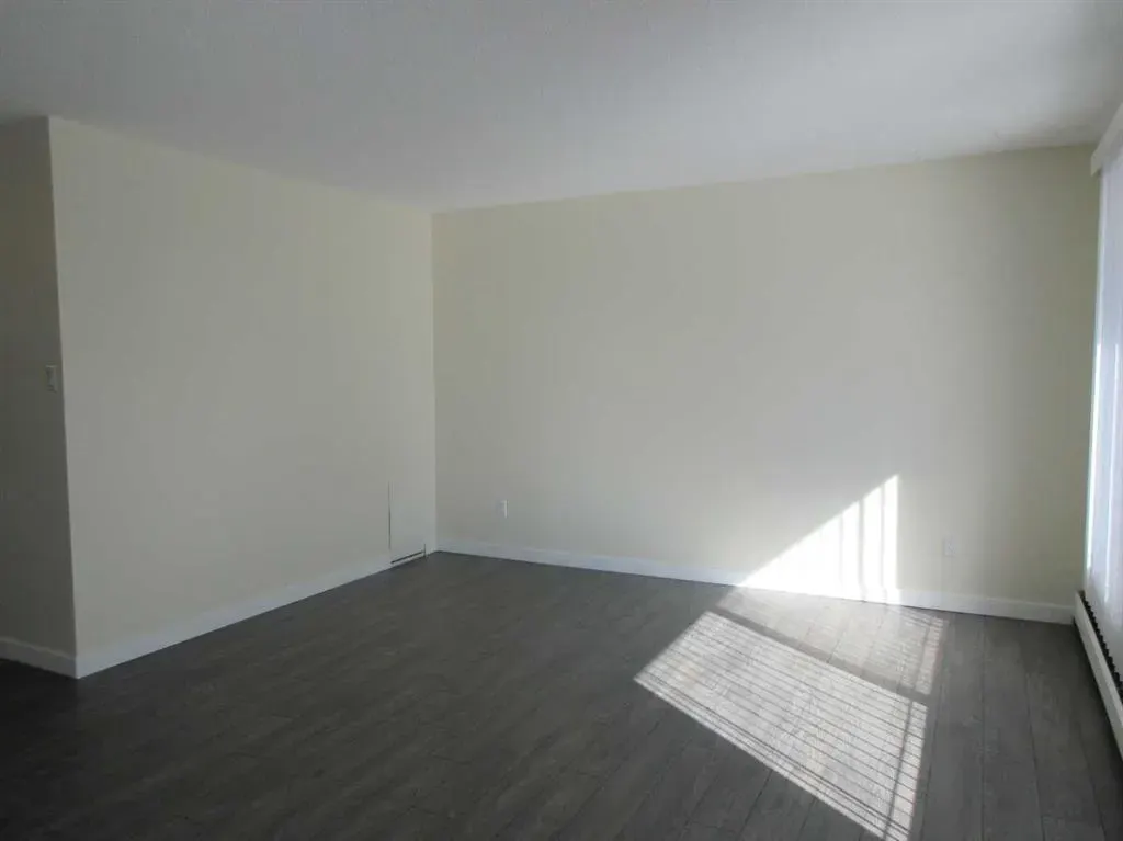 4729 47 Street, #2