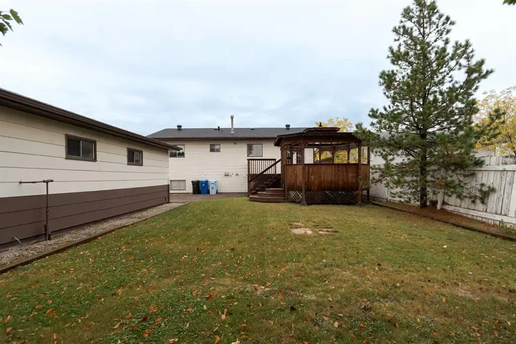 149 Farrell Crescent