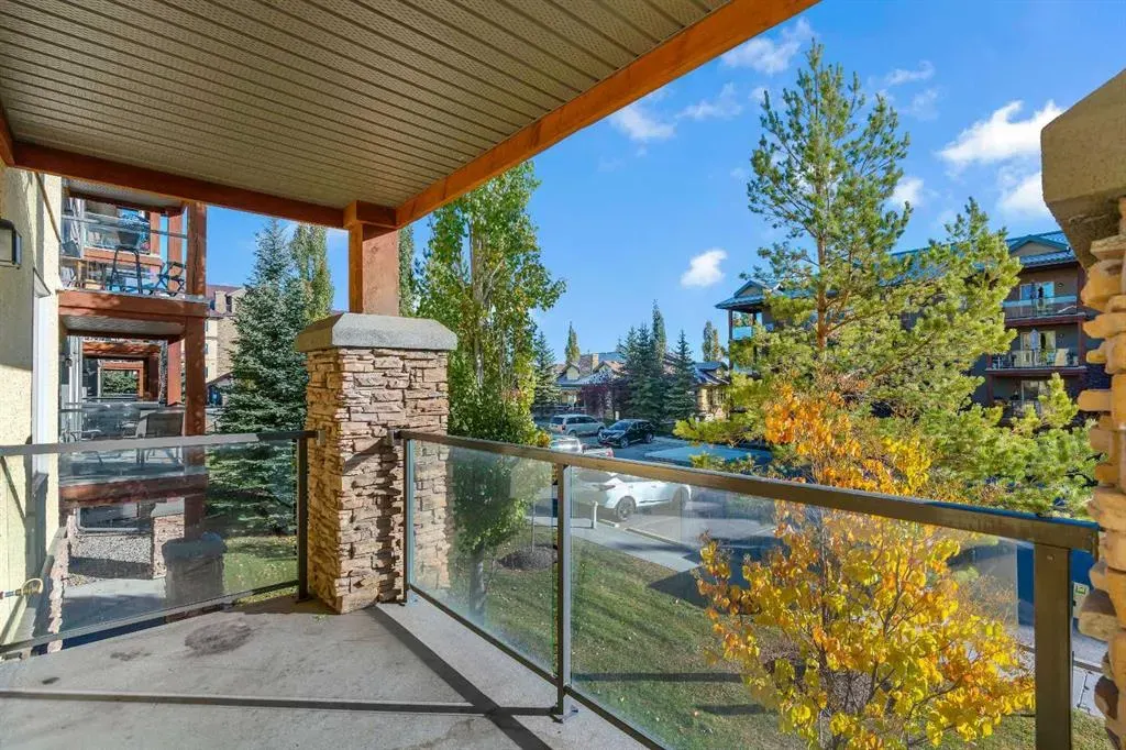 92 Crystal Shores Road, #3201