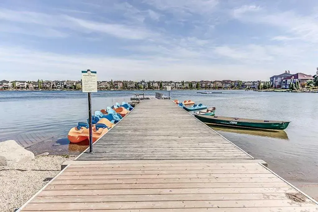 92 Crystal Shores Road, #3201