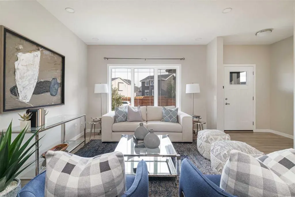 25 Sunrise Way
