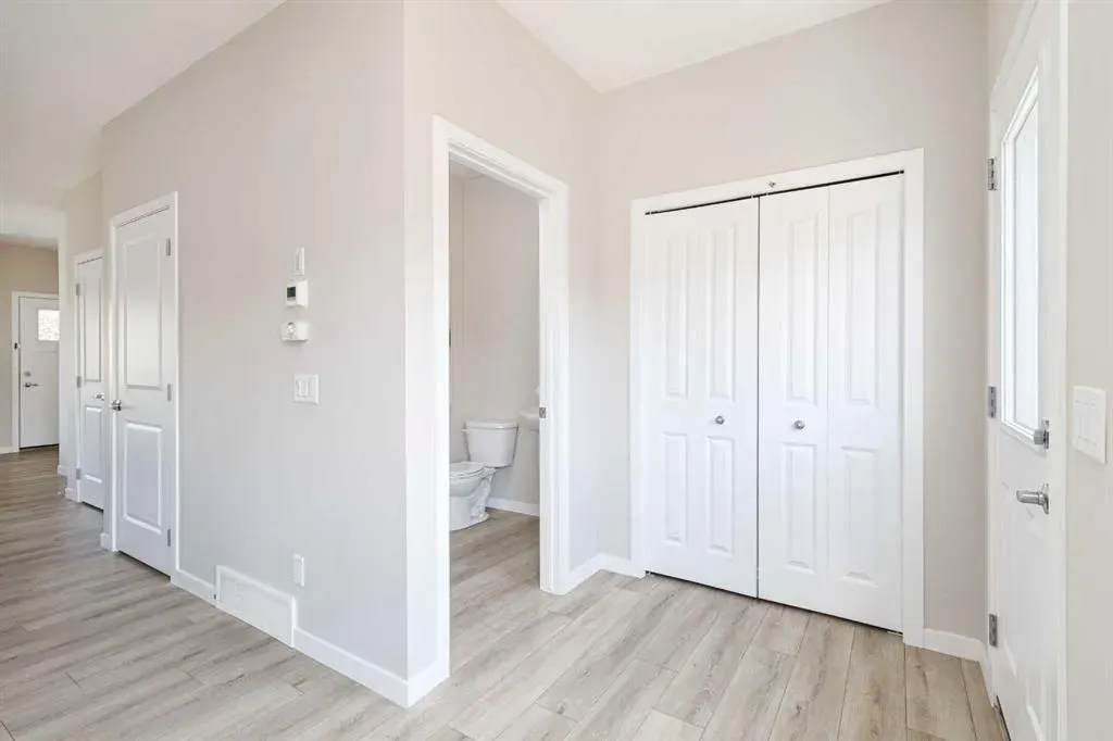 25 Sunrise Way