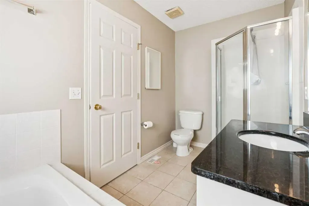 1048 Bridlemeadows Manor SW