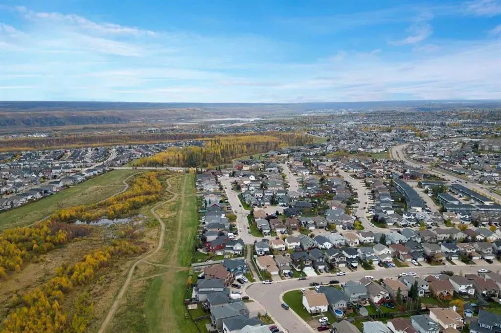 145 Fireweed Crescent