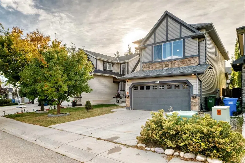 168 Royal Oak Terrace NW