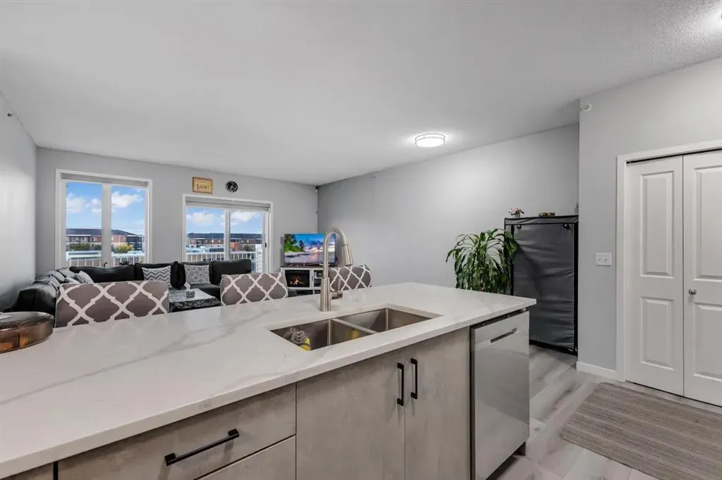 1400 Taradale Drive NE, #1422