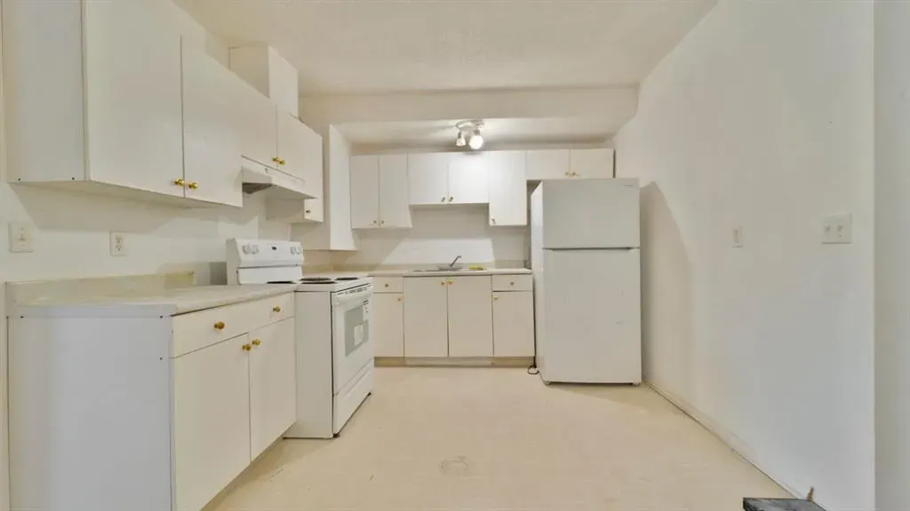 215 Taravista Drive