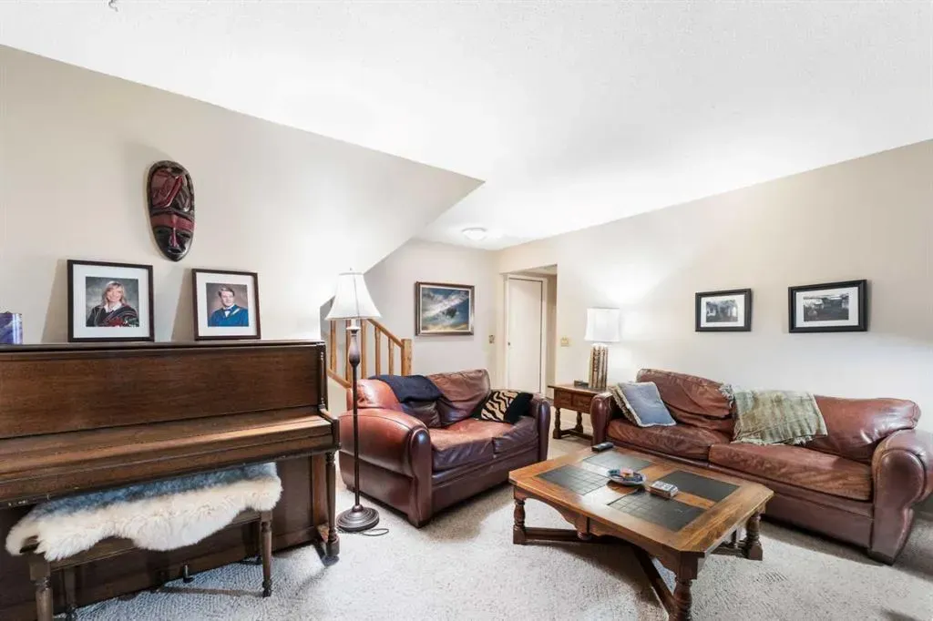 48 Thornwood Close NW
