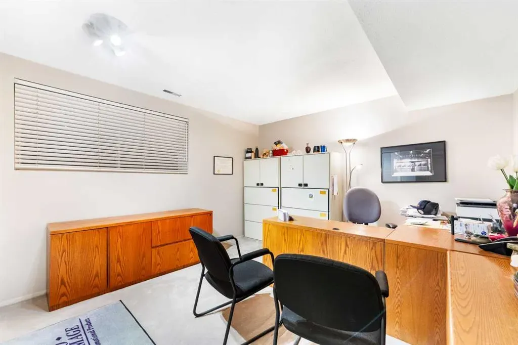 48 Thornwood Close NW
