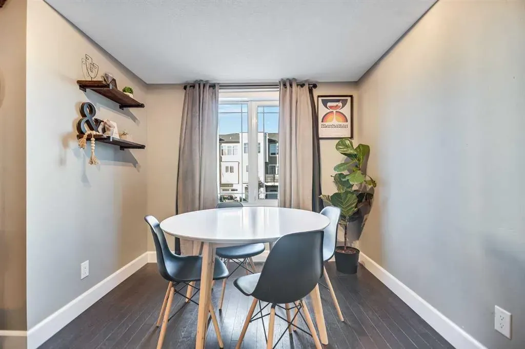 353 Windford Green SW