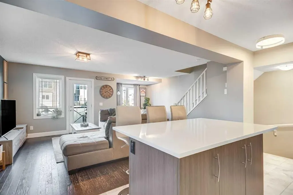 353 Windford Green SW