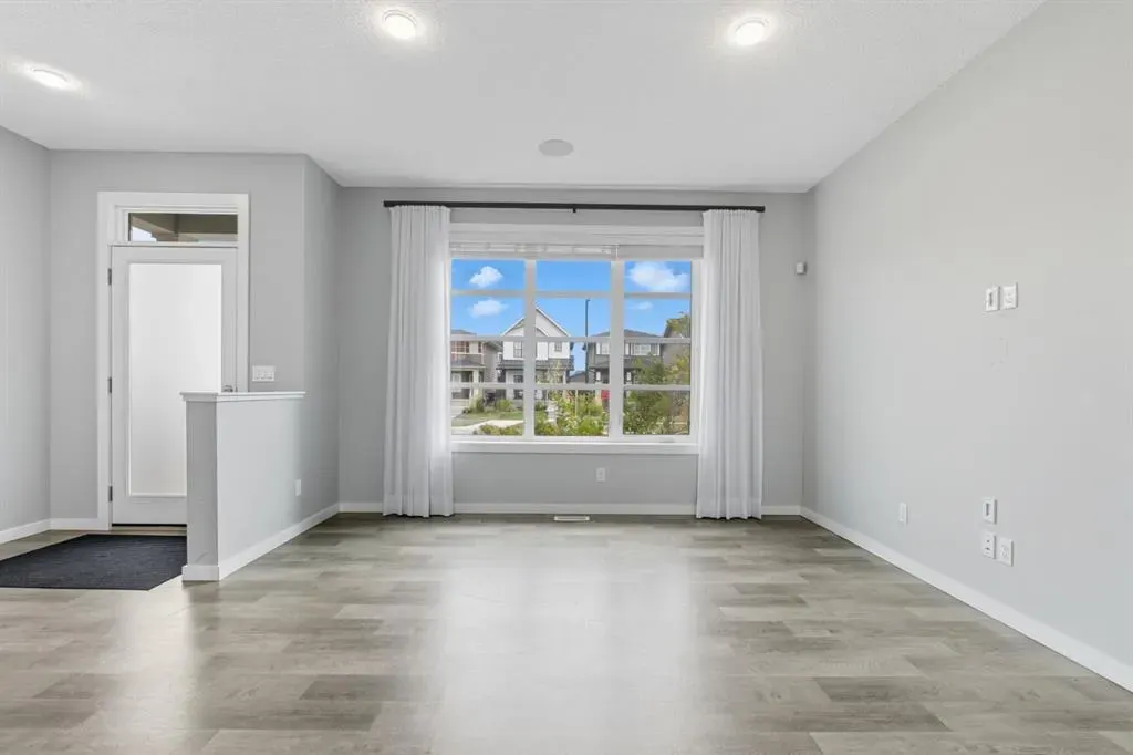 167 Highview Gate SE
