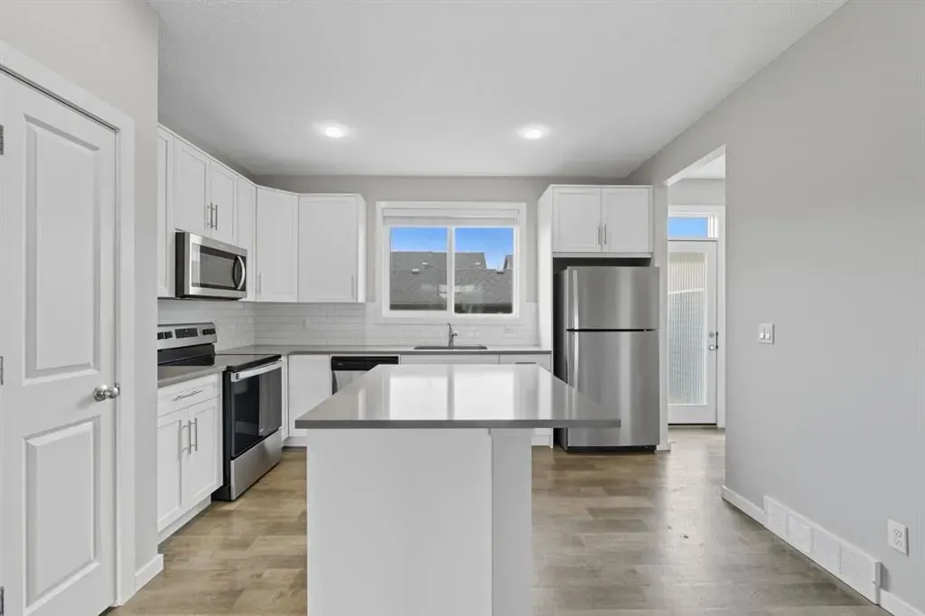 167 Highview Gate SE