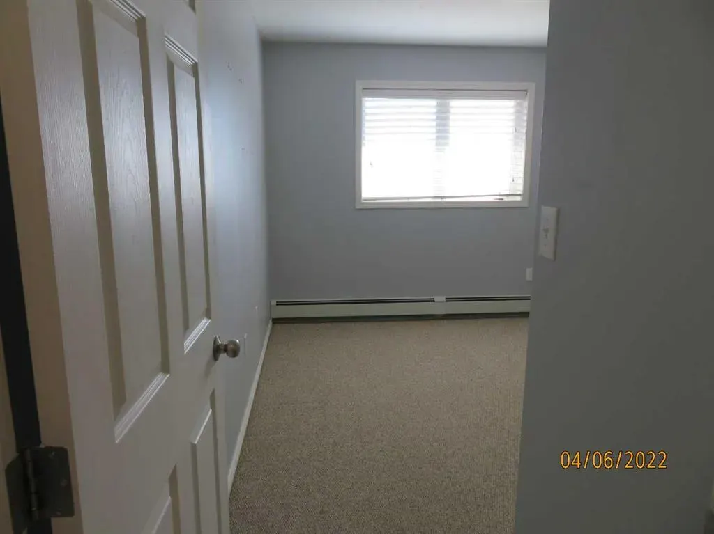 6608 42 Street, #303A