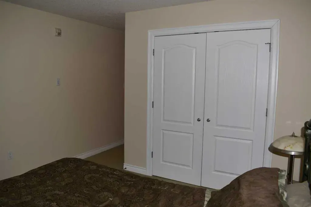 5101 18 Street, #109B