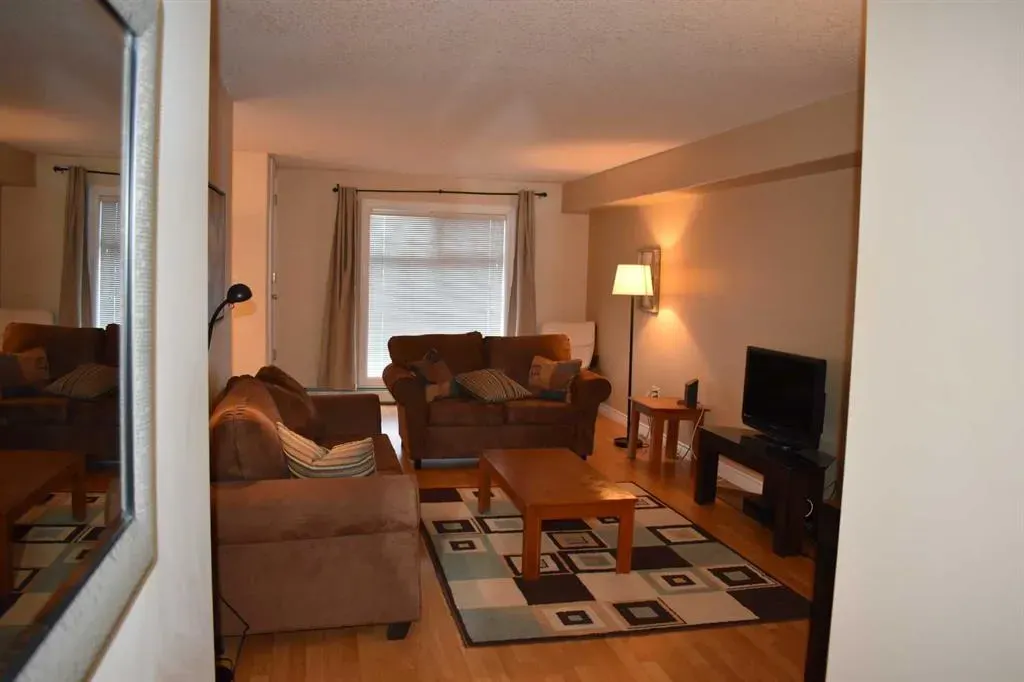 5101 18 Street, #109B