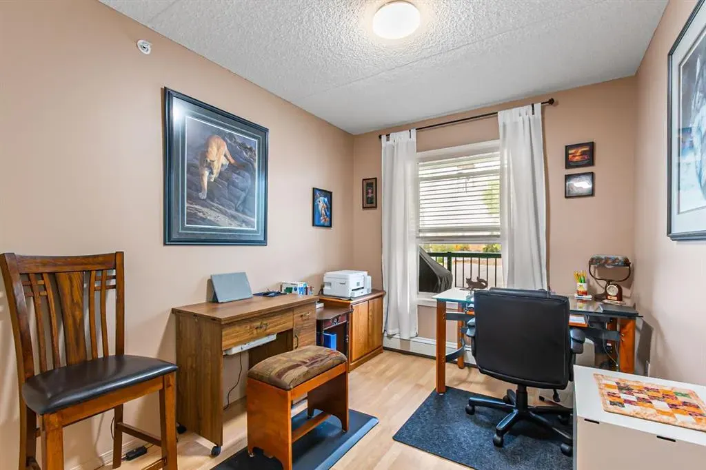 5100 52 Street, #202