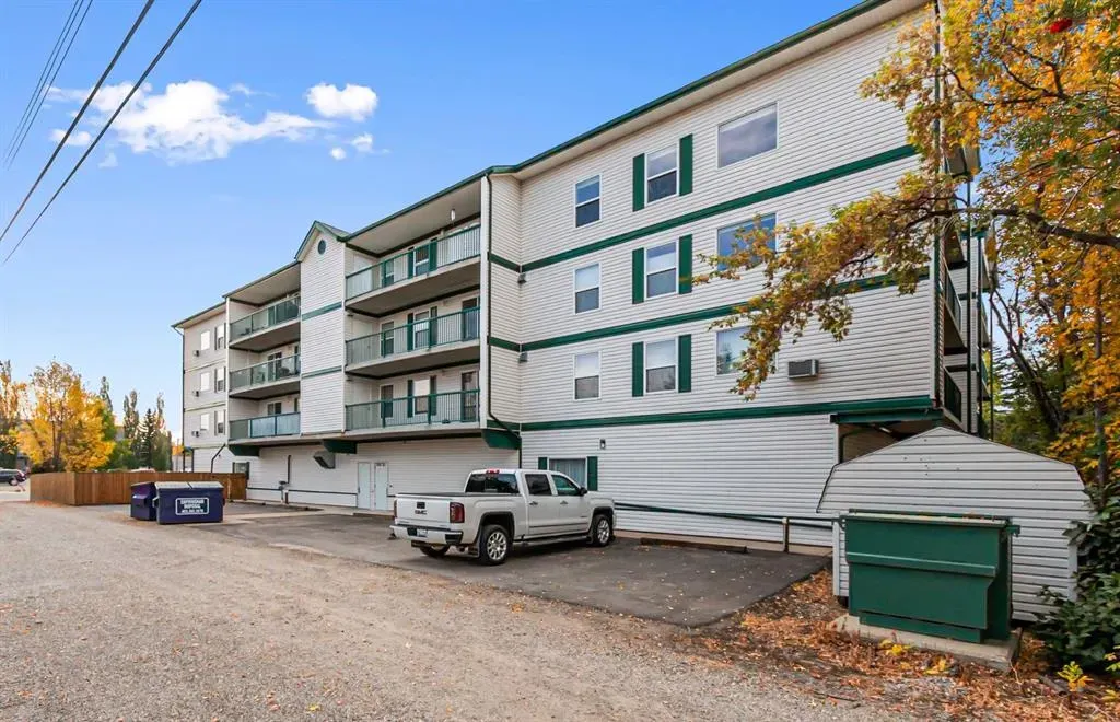 5100 52 Street, #202