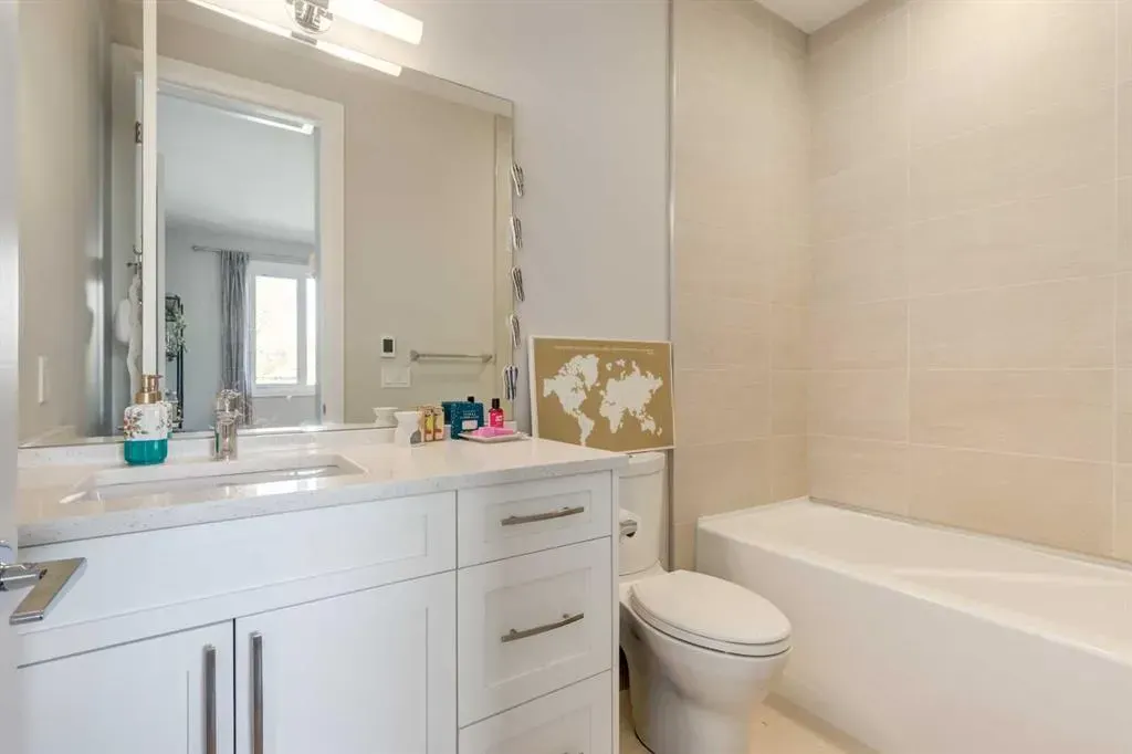 2426 29 Street SW, #2