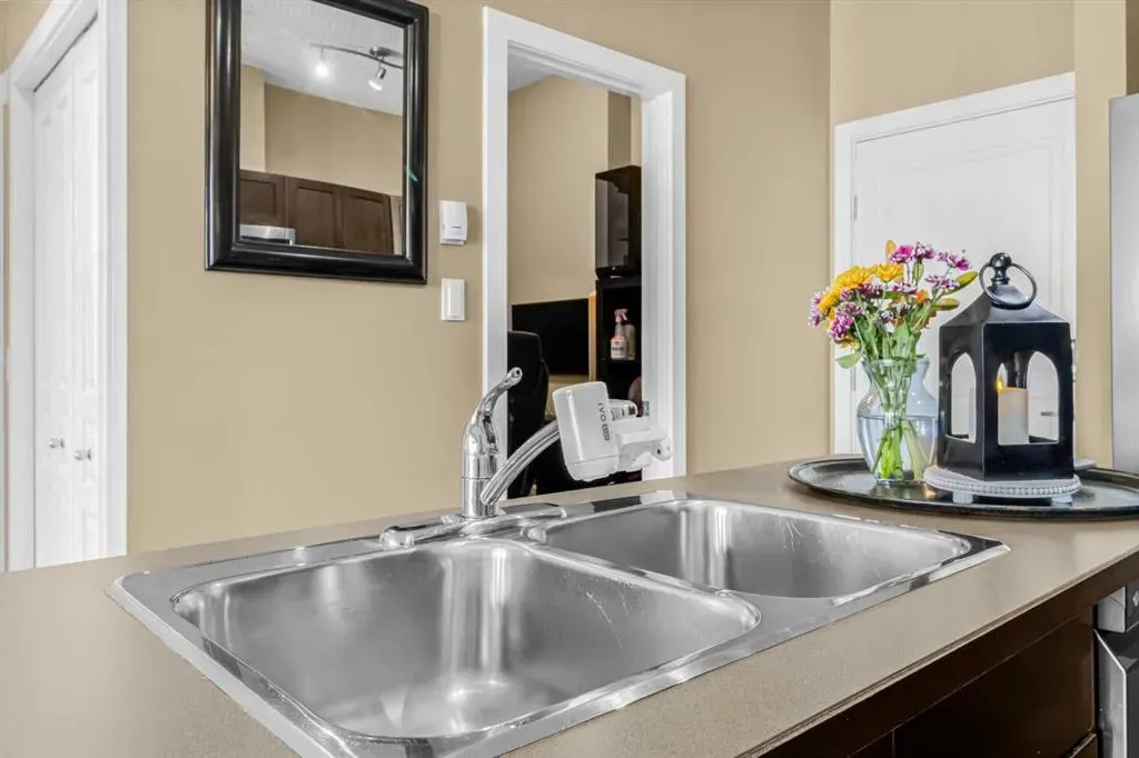 10 Panatella Road NW, #306