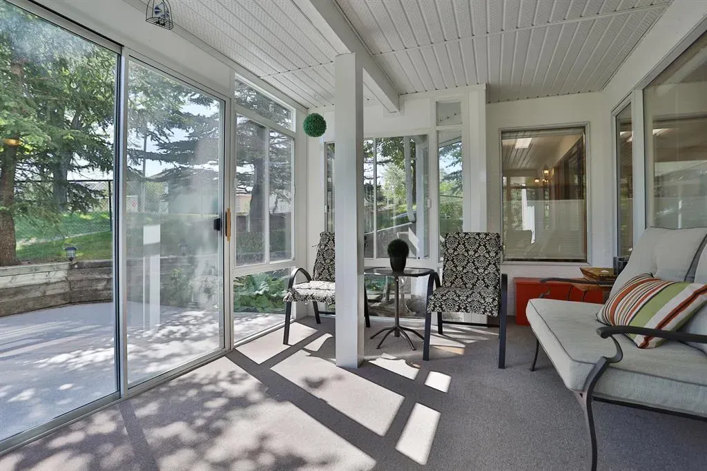 185 Hamptons Square NW