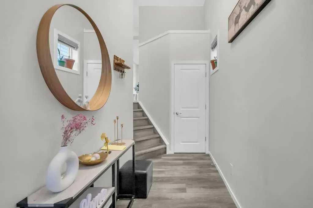 749 Windrow Manor SW