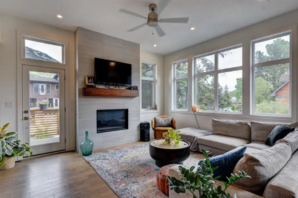 1401 1st Avenue, #1