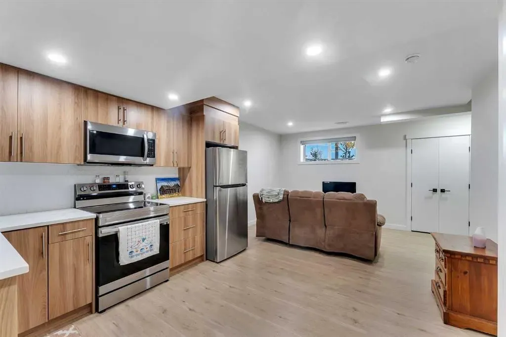 230 carrington Gate NW