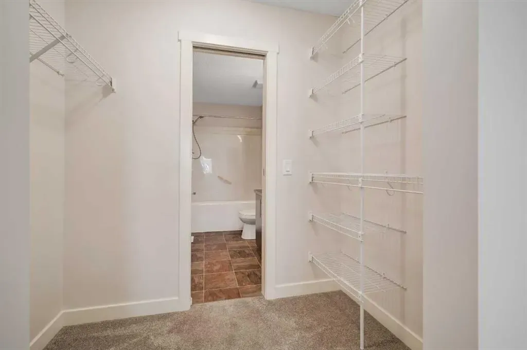 2445 Kingsland Road SE, #1203