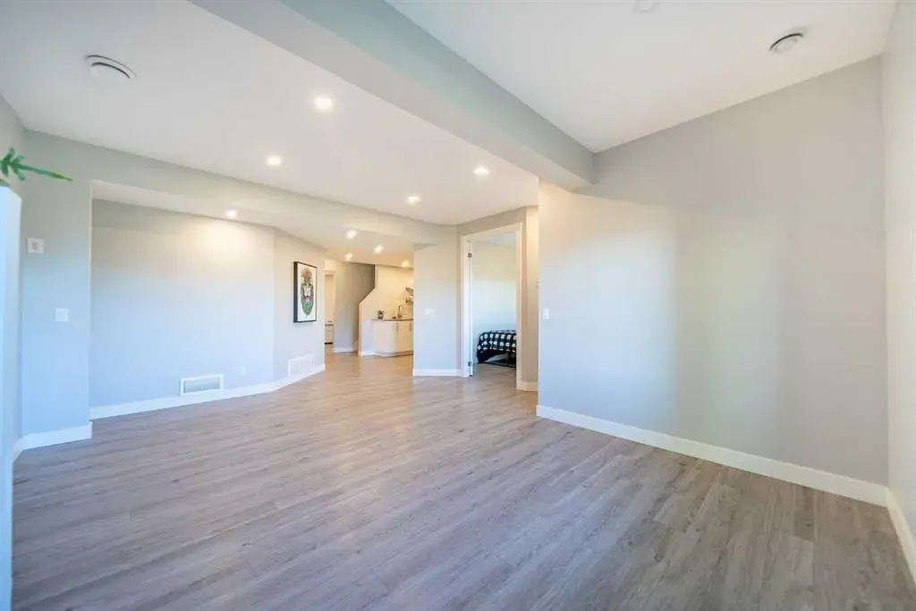 27 Sunset Park