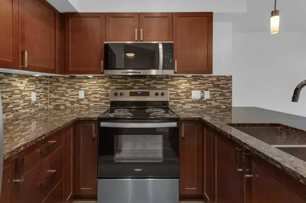 4303 1 Street NE, #425