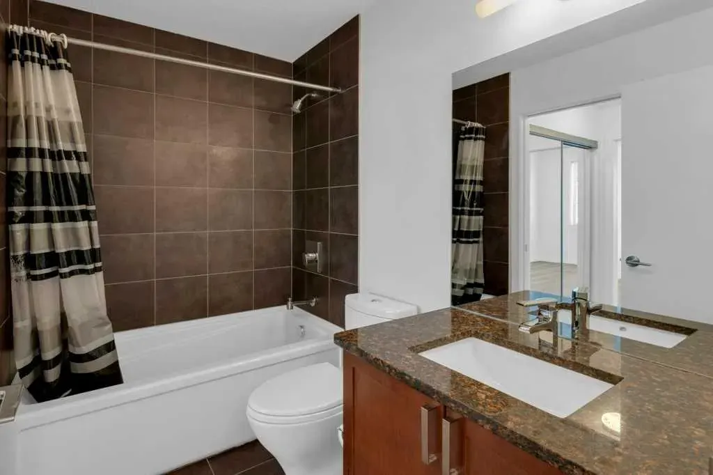 4303 1 Street NE, #425
