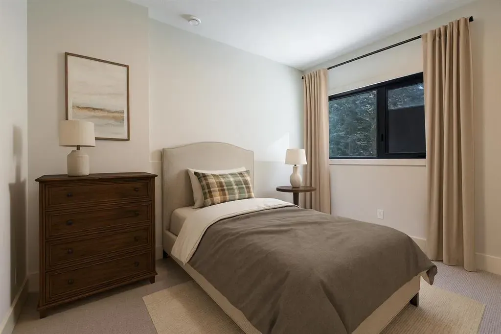 269B Three Sisters Drive