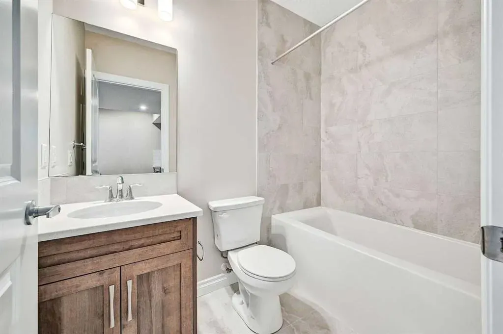 17 Veranda Boulevard SW